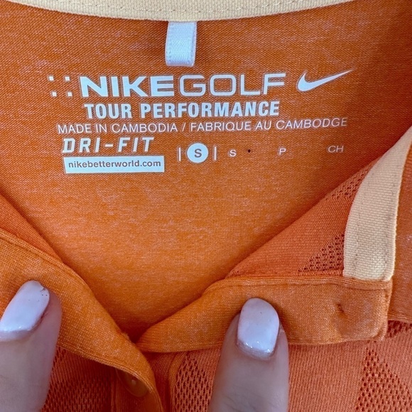 Nike Women’s Tour Performance Golf Shirt - Picture 3 of 8